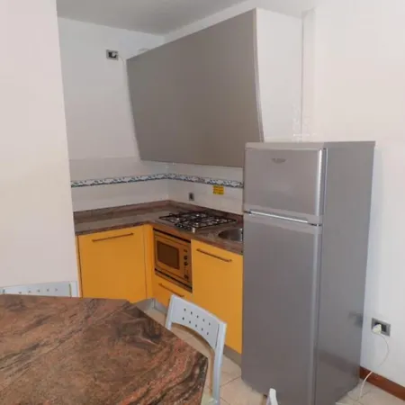 Comfortable For Six With Air Conditioning Apartment *