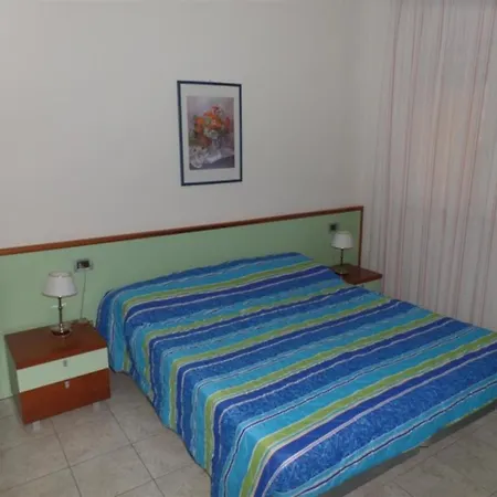 Apartment Comfortable For Six With Air Conditioning Bibione